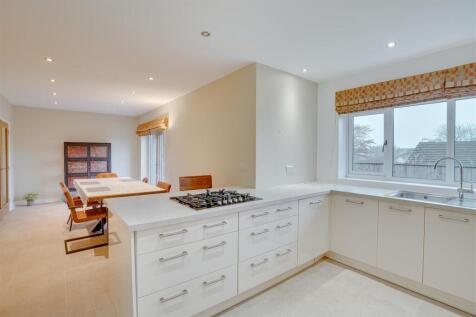 16 Trinity Dr-16 Trinity Dr, Newmarket--19.jpg