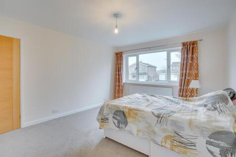 16 Trinity Dr-16 Trinity Dr, Newmarket--31.jpg