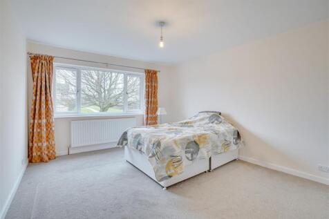 16 Trinity Dr-16 Trinity Dr, Newmarket--30.jpg