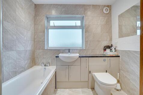 16 Trinity Dr-16 Trinity Dr, Newmarket--29.jpg