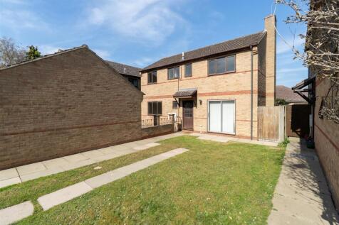 3 Hurts Croft, Fordham-03521.jpg