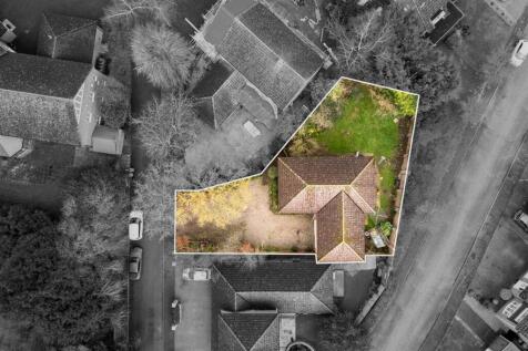 3 Ditton Cl, Newmarket--3 (1).jpg
