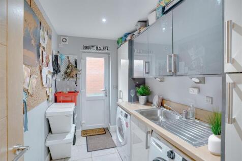 18 St Albans, Fordham Rd, Newmarket--25.jpg