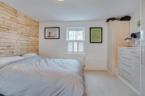18 St Albans, Fordham Rd, Newmarket--14.jpg