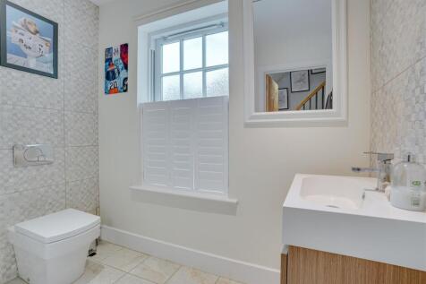 18 St Albans, Fordham Rd, Newmarket--17.jpg