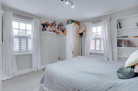 18 St Albans, Fordham Rd, Newmarket--12.jpg