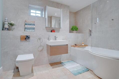 18 St Albans, Fordham Rd, Newmarket--9.jpg