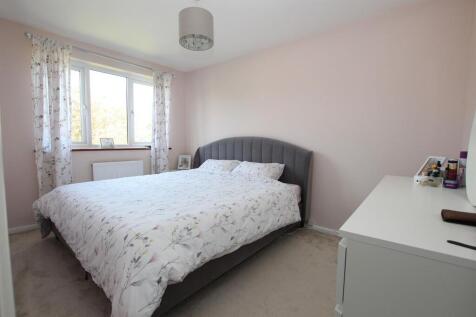 IMG_6410 DBL BED.jpg