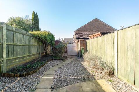 12 Heasman Cl, Newmarket-02634.jpg