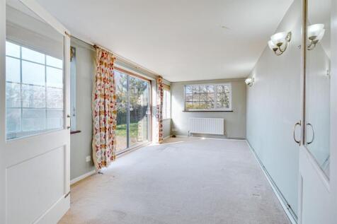 57 Edinburgh Rd, Newmarket -.jpg