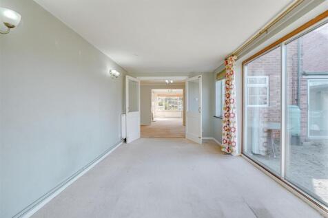 57 Edinburgh Rd, Newmarket --2.jpg
