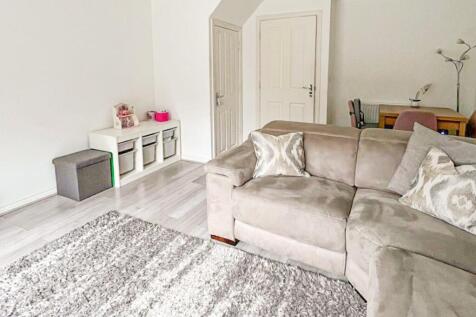 Lounge-3-1152x1536.jpg