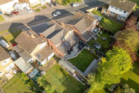 40 Church Mdw, Barton Mills,Drone-0423.jpg
