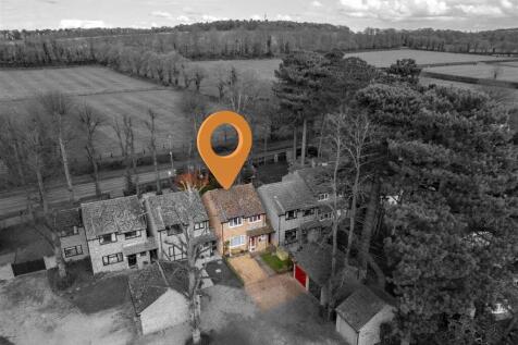 Heath House, Centre Drive, Newmarket--2.jpg