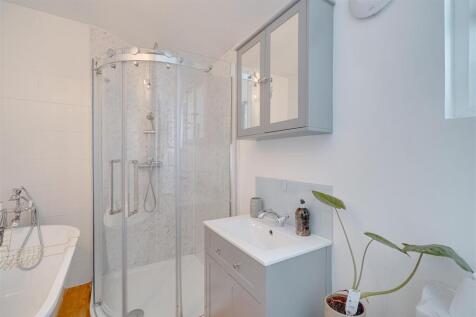 59 Lisburn Rd, Newmarket --10.jpg