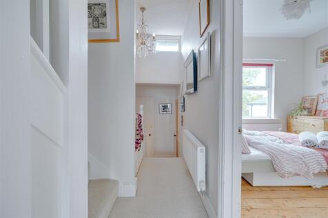 59 Lisburn Rd, Newmarket --17.jpg