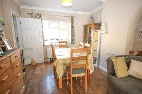 Dining room.jpg