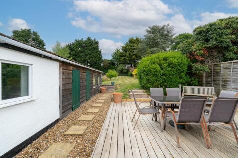 17 New Cheveley Rd, Newmarket --2.jpg