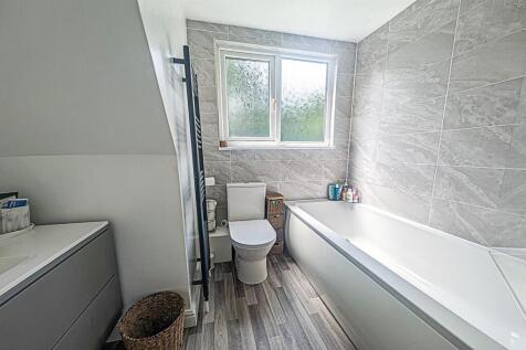 Bath.jpg