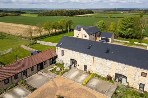 3 Hill Farm View, Newmarket-37.jpg