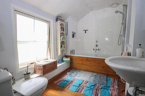 Bath1.jpg