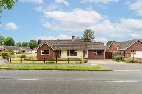 12 Wyndham Way, Newmarket -.jpg