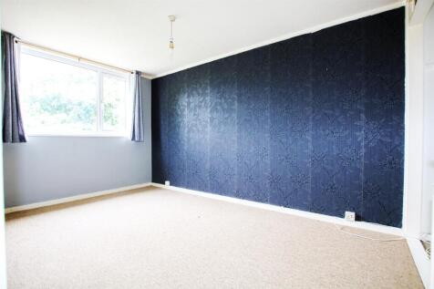 Bedroom 2.jpg