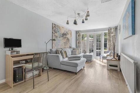 Family Room.jpg