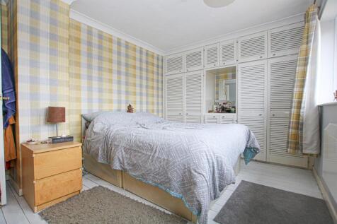 IMG_1859bed1.jpg