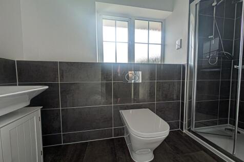 Ensuite.jpg