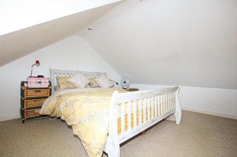 IMG_1924bed.jpg