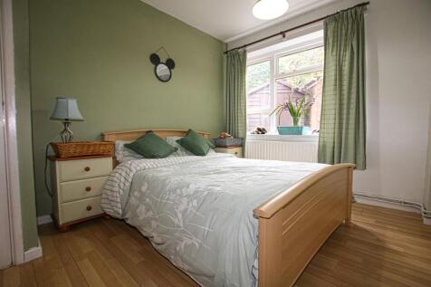 IMG_1929bed.jpg