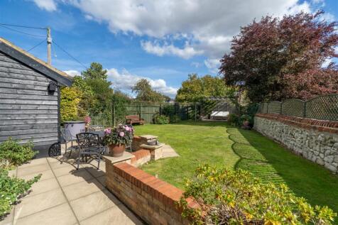 8 Isleham rd, Fordham-08129.jpg
