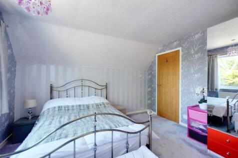 Bedroom 2_1.jpeg