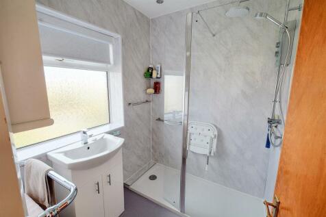 shower Room.jpeg