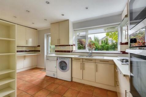 Kitchen_1.jpeg