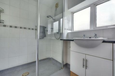 Shower Room.jpeg