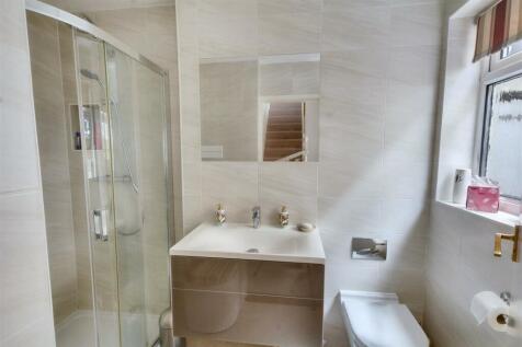 bathroom.jpeg