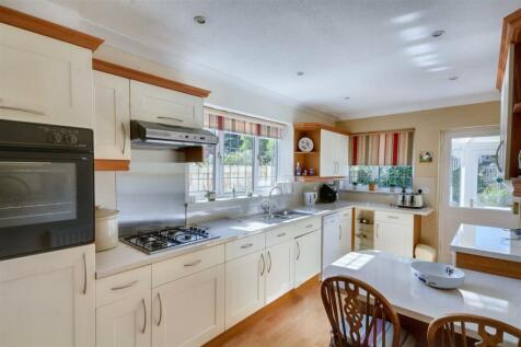 DSC_3014kitchen.jpeg