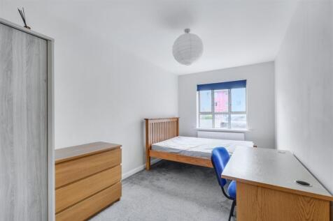 Bedroom 1.jpeg