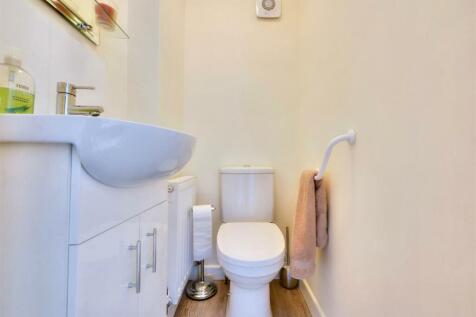Downstairs WC.jpeg