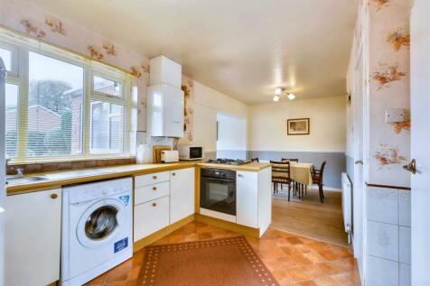 Kitchen_1.jpeg