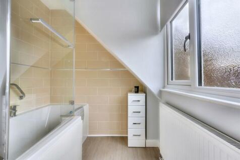 Shower Room_2.jpeg
