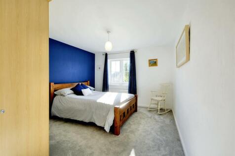 Bedroom 2_1.jpeg