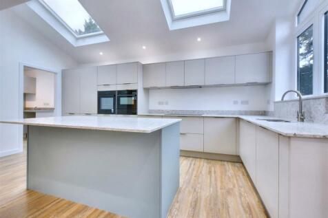 Kitchen_3.jpeg