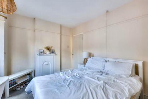 Bedroom 2_2.jpeg