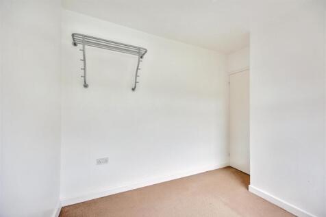 Bedroom 2_2.jpeg
