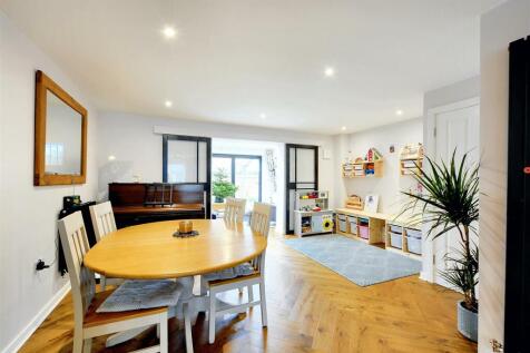 Open Planned Kitchen Living_3.jpeg