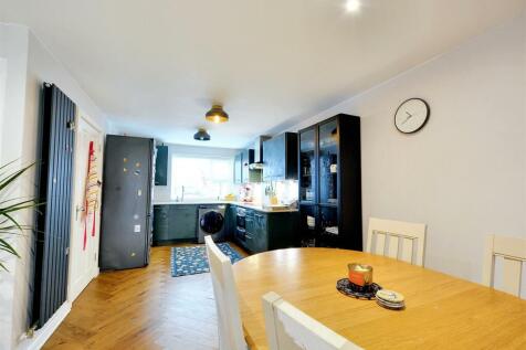 Open Planned Kitchen Living_7.jpeg