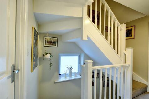 1st Floor Landing_2.jpeg
